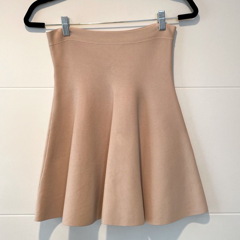 BCBG Nude skirt
